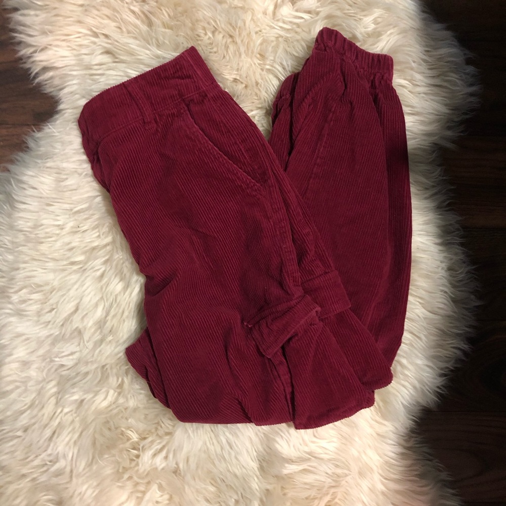Corduroy cargo joggers